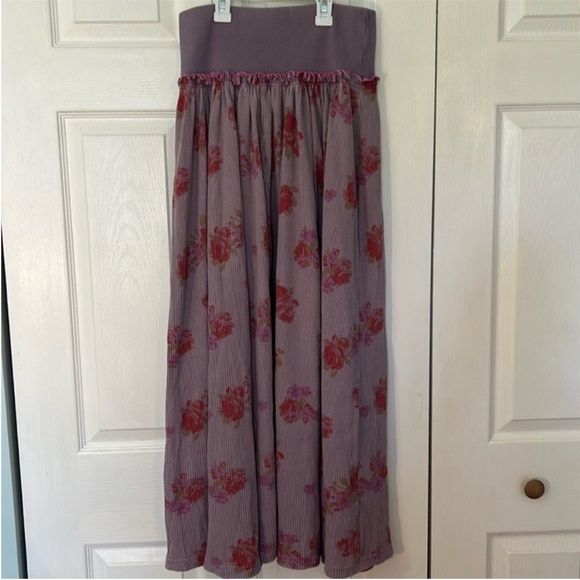 Free People Small Skirt Rosebud Maxi Floral Thermal Nirvana Combo in Lilac - Picture 2 of 11
